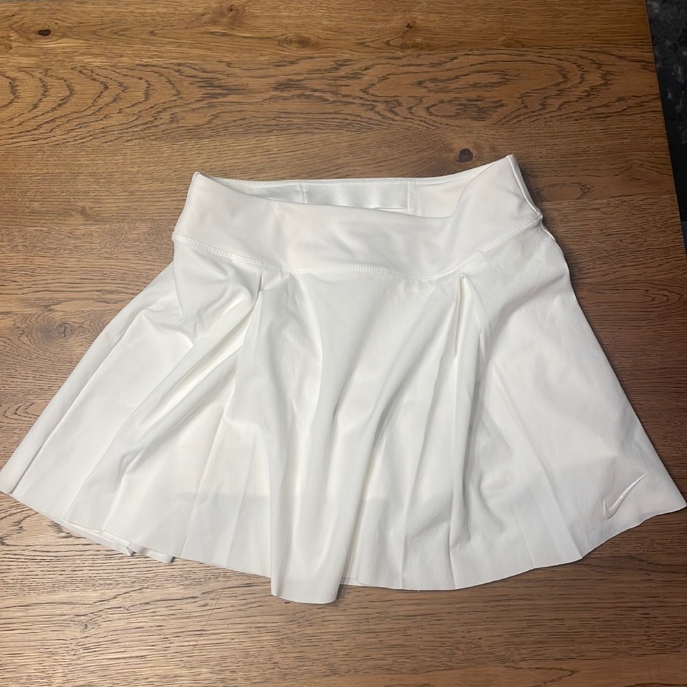 Nike white golf skort